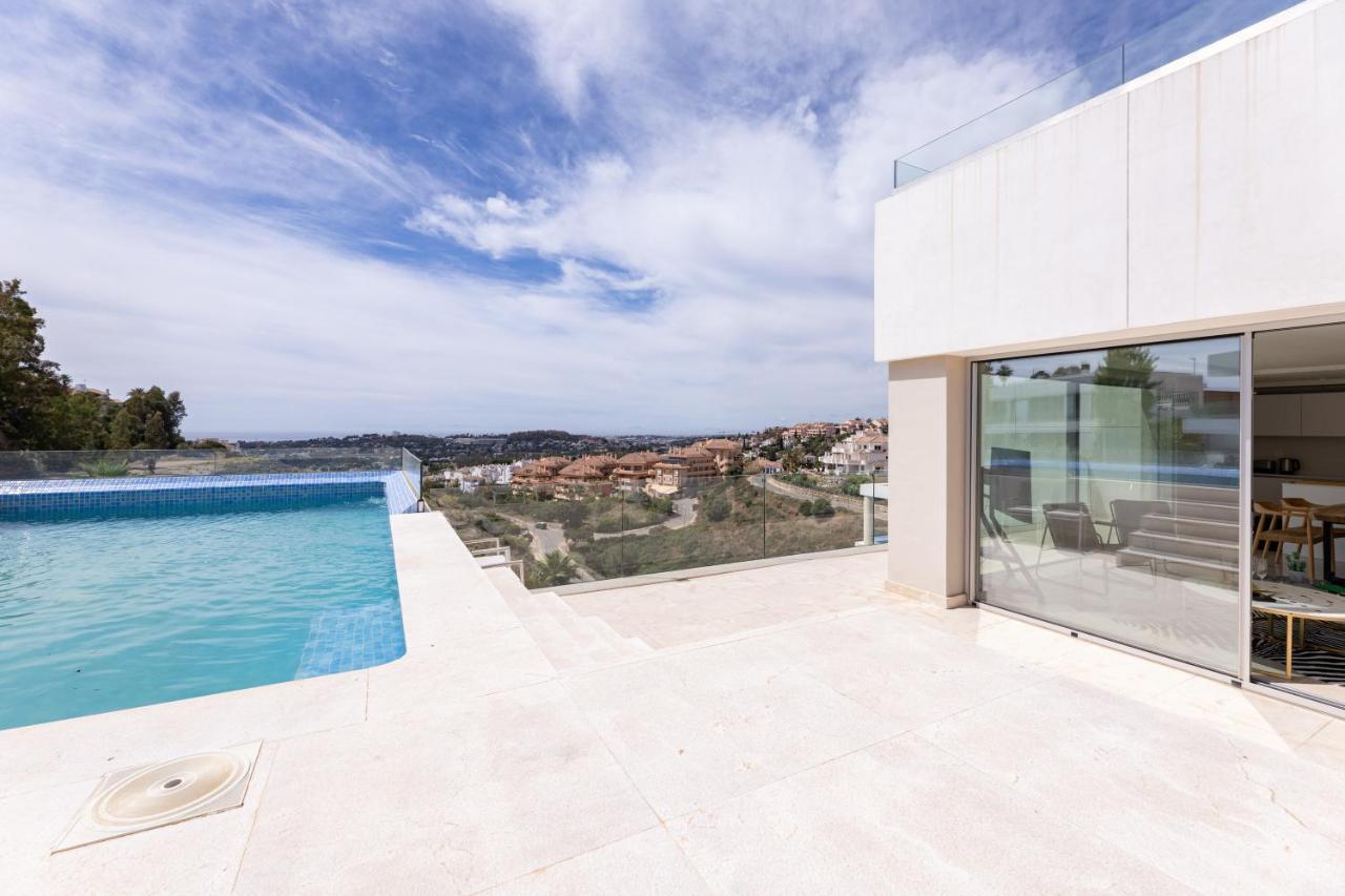 Amazing Views And Private Pool 2 Bedrooms Rdr307 Apartemen Marbella